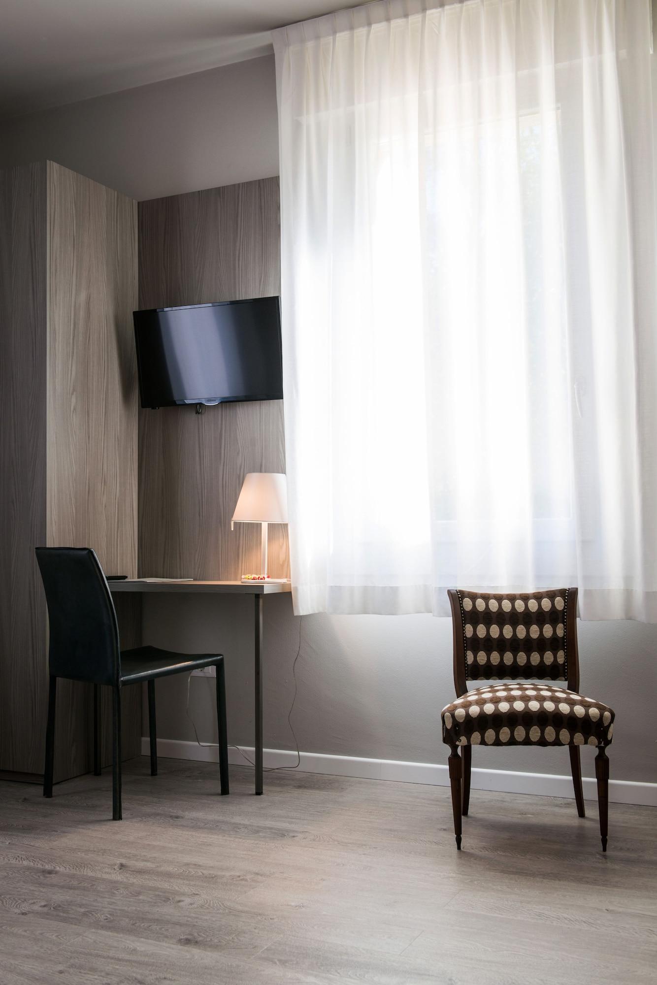 Hotel Al Prato Padova Bagian luar foto