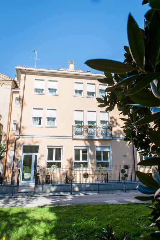 Hotel Al Prato Padova Bagian luar foto